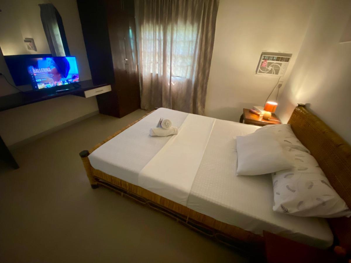 Hiraya Bed And Breakfast Roxas City Esterno foto